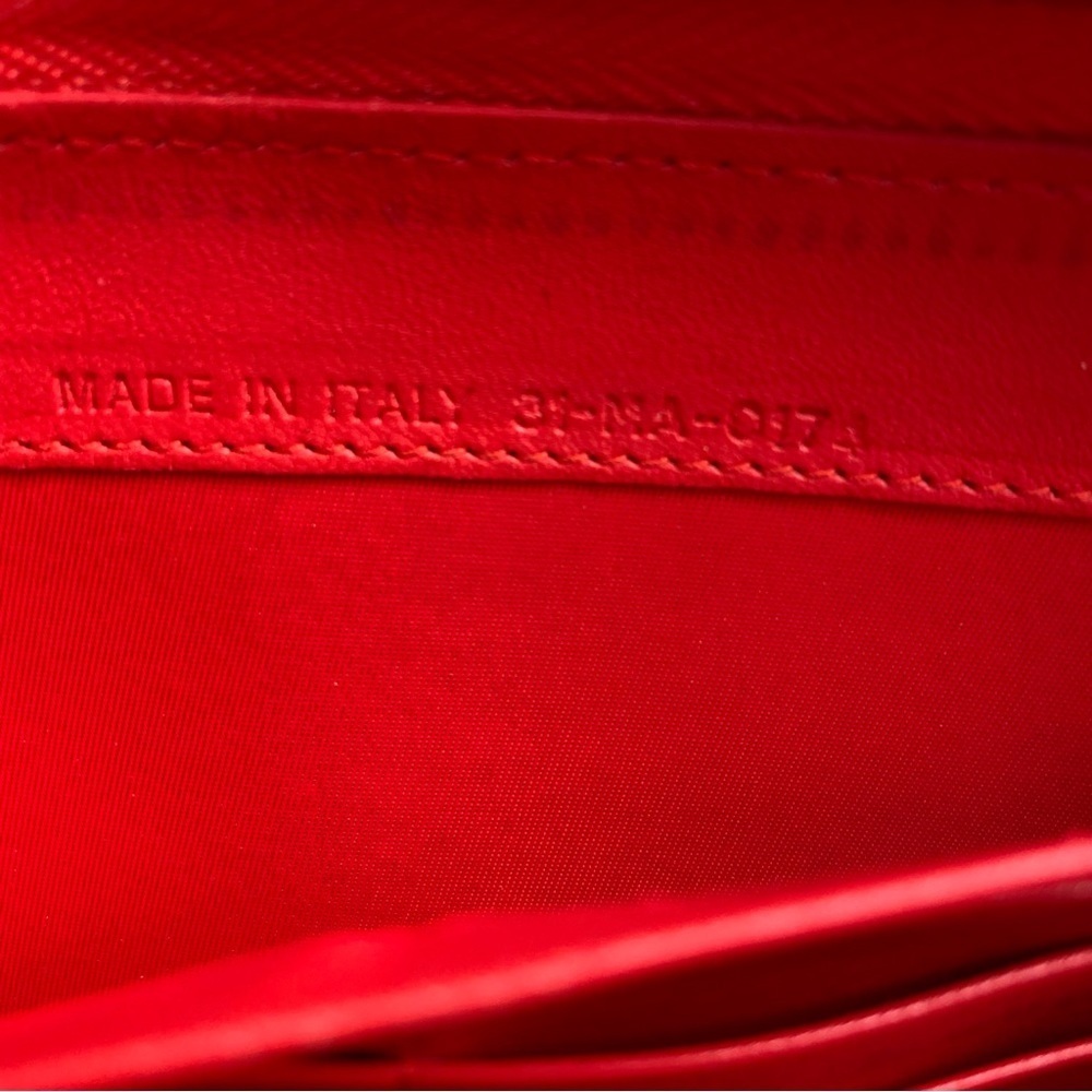Christian Dior Voyageur Red Leather Wallet - Picture 11 of 11